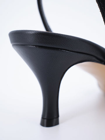 Come Leggere la Scheda Prodotto per Scarpe Donna: Guida Completa