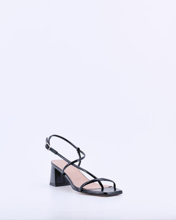 Come interpretare le recensioni taglia per scarpe donna: guida